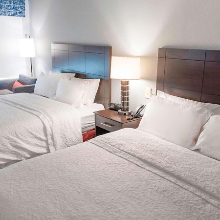 Hampton Inn Kinston Kültér fotó